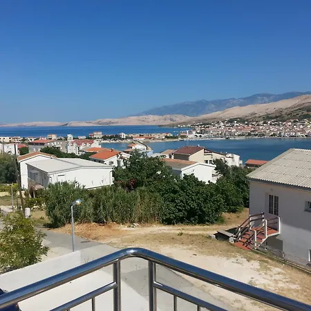 Pag Apartment *
